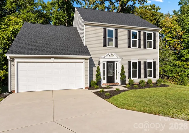 Photo 1 of Single family home for sale at 1319 Red Tallen Ct, Charlotte, NC 28214 | MLS# 4435298 | Listing updated on 2026-10-24