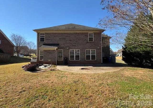 Photo 2 of Single family home for sale at 107 Autumn Frost Ave, Statesville, NC 28677 | MLS# 4435302 | Listing updated on 2026-10-20