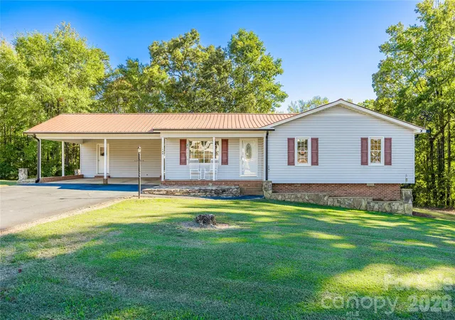 Photo 2 of Single family home for sale at 149 Seeley Dr #43, Denton, NC 27239 | MLS# 4435316 | Listing updated on 2026-10-22