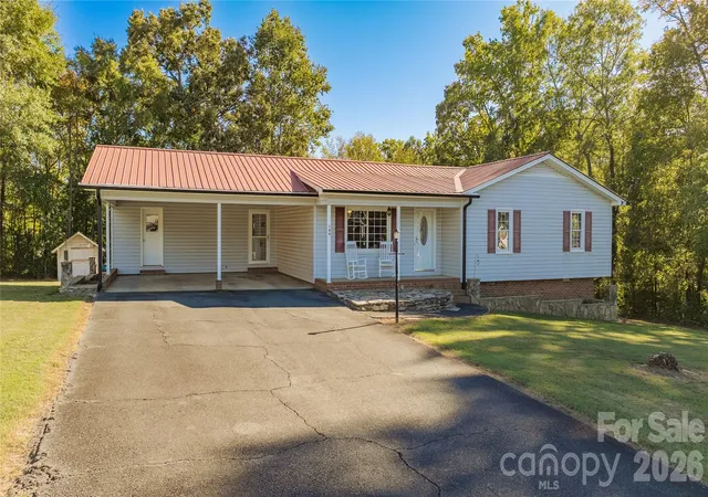 Photo 3 of Single family home for sale at 149 Seeley Dr #43, Denton, NC 27239 | MLS# 4435316 | Listing updated on 2026-10-22