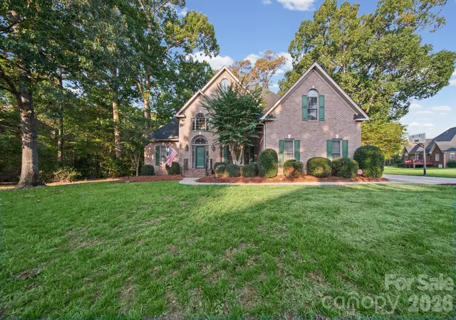 Photo 1 of Sale Pending at 1221 Rittenhouse Ln, Rock Hill, SC 29732 | MLS# 4435339 | Listing updated on 2026-10-27