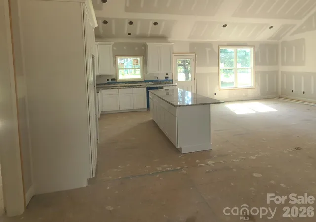 Photo 3 of Single family home for sale at 511 Birdie Hvn Dr, Chester, SC 29706 | MLS# 4435345 | Listing updated on 2026-10-22