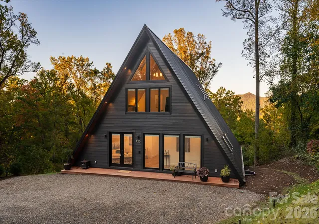 Single family home for sale at 125 Carolina Lily Ln, Asheville, NC 28804 | MLS# 4435348
