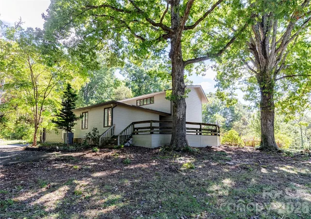 Single family home for sale at 36934 Tercher Rd, New London, NC 28127 | MLS# 4435359
