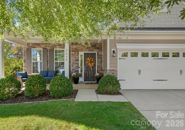 Photo 1 of Single family home for sale at 9038 Loch Glen Way, Charlotte, NC 28278 | MLS# 4435376 | Listing updated on 2026-10-30