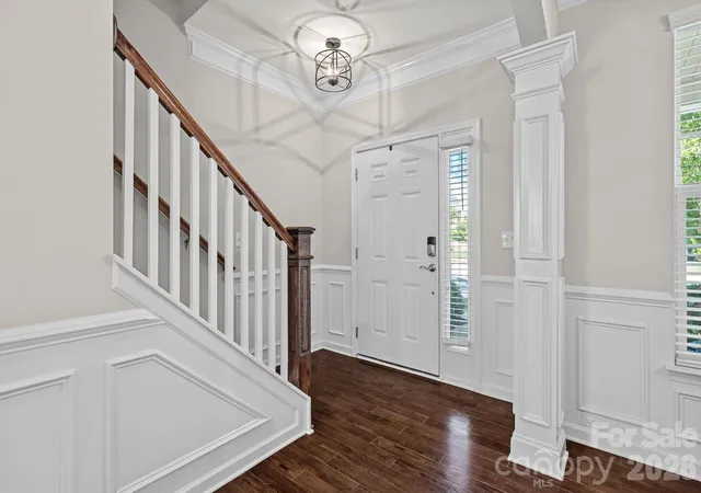 Photo 3 of Single family home for sale at 9038 Loch Glen Way, Charlotte, NC 28278 | MLS# 4435376 | Listing updated on 2026-10-30