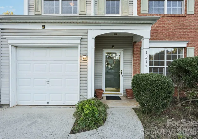 Photo 3 of Single family home for sale at 1217 Stourbridge Lion Dr, Charlotte, NC 28213 | MLS# 4435389 | Listing updated on 2026-10-22