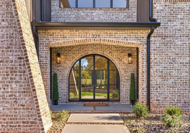 Photo 3 of Single family home for sale at 221 Smithfield Dr, Charlotte, NC 28270 | MLS# 4435393 | Listing updated on 2026-10-29