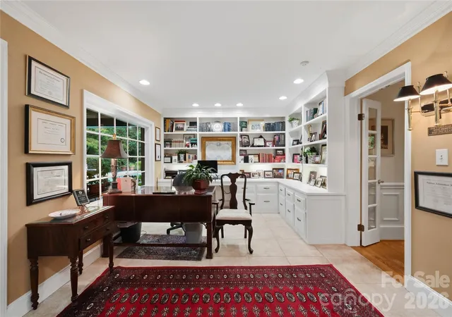 Photo 3 of Single family home for sale at 7600 Park Rd, Charlotte, NC 28210 | MLS# 4435432 | Listing updated on 2026-10-29