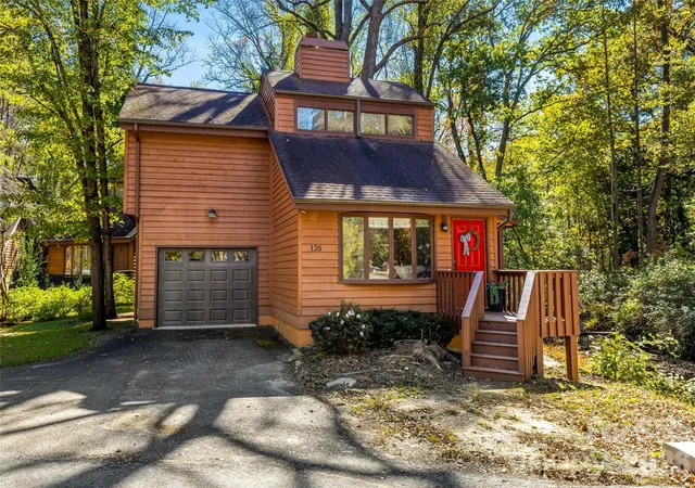 Photo 1 of Single family home for sale at 126 Garden Ct, Fletcher, NC 28732 | MLS# 4435444 | Listing updated on 2026-10-27