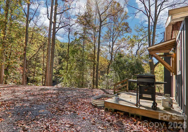 Photo 2 of Single family home for sale at 32 Viola Ln, Swannanoa, NC 28778 | MLS# 4435448 | Listing updated on 2026-10-23