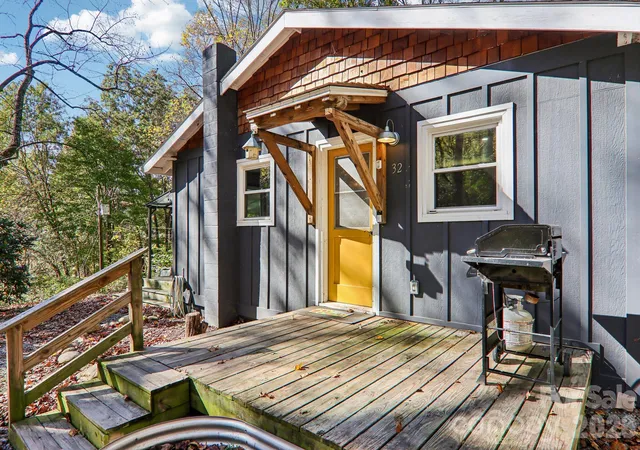 Single family home for sale at 32 Viola Ln, Swannanoa, NC 28778 | MLS# 4435448