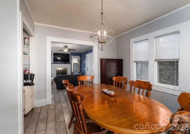 Photo 4 of Single family home for sale at 407 3rd Avenue SE, Hickory, NC 28602 | MLS# 4435465 | Listing updated on 2026-10-24
