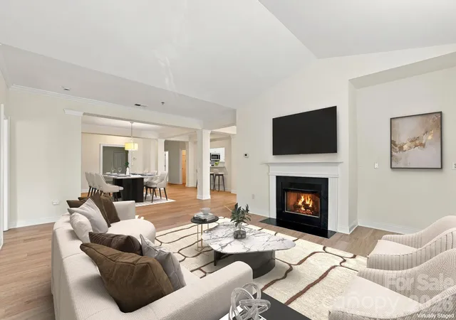 Photo 1 of Condo for sale at 5601 Fairview Rd #10, Charlotte, NC 28209 | MLS# 4435466 | Listing updated on 2026-10-20