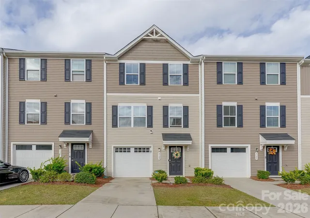 Photo 1 of Townhouse for sale at 6105 Cutwater Cir, Charlotte, NC 28269 | MLS# 4435488 | Listing updated on 2026-10-23