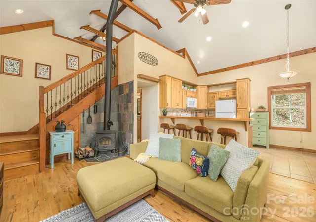 Photo 4 of Single family home for sale at 43 Rough Knob Rd, Clyde, NC 28721 | MLS# 4435491 | Listing updated on 2026-10-22
