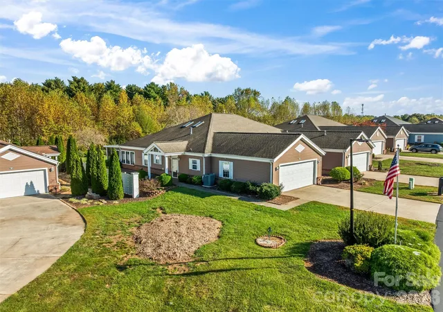 Townhouse for sale at 11 Heather Way #11-A, Candler, NC 28715 | MLS# 4435502