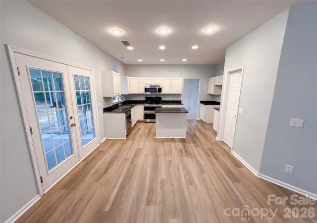 Photo 2 of Single family home for sale at 9339 Autumn Applause Dr, Charlotte, NC 28277 | MLS# 4435503 | Listing updated on 2026-10-29