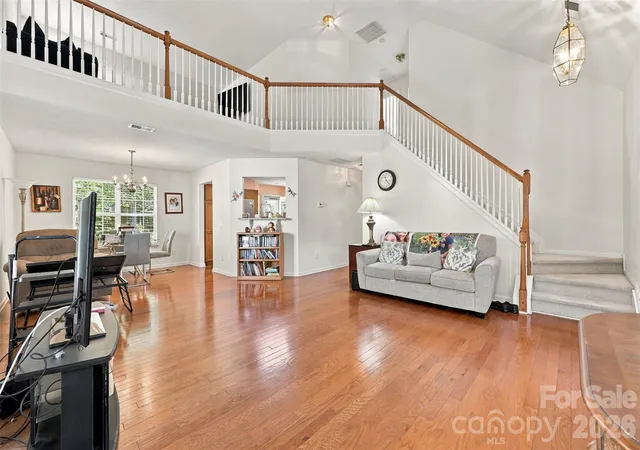 Photo 3 of Single family home for sale at 1937 Decatur Ct, Charlotte, NC 28213 | MLS# 4435536 | Listing updated on 2026-10-28