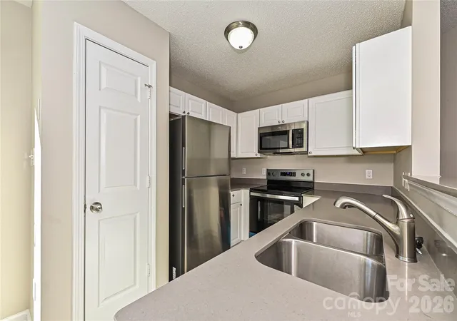 Photo 4 of Single family home for sale at 1610 Forest Strm Ct, Charlotte, NC 28213 | MLS# 4435552 | Listing updated on 2026-10-29