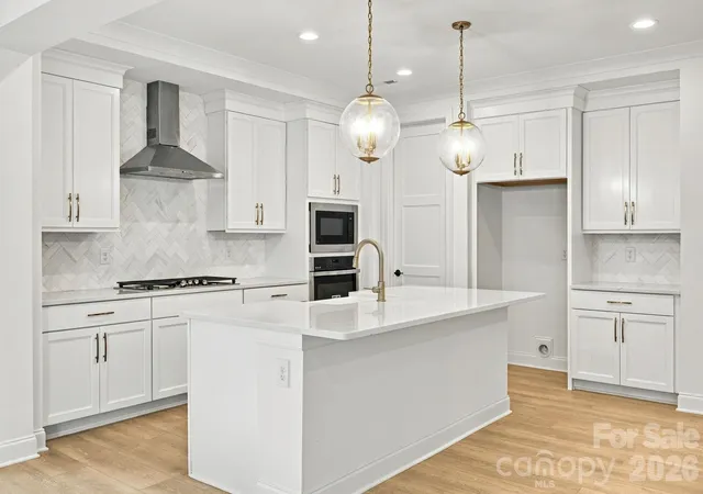 Photo 2 of Single family home for sale at 8768 Sherrills Frd Rd, Sherrills Ford, NC 28673 | MLS# 4435583 | Listing updated on 2026-10-21