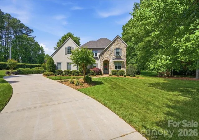 Photo 1 of Single family home for sale at 13632 Castleford Dr, Mint Hill, NC 28227 | MLS# 4435597 | Listing updated on 2026-10-24
