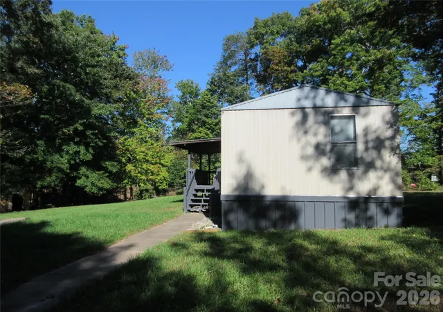 Photo 4 of Single family home for sale at 991 Horn Ml Rd, Union Mills, NC 28167 | MLS# 4435598 | Listing updated on 2026-10-17