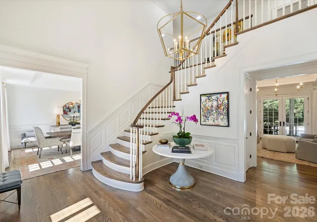 Photo 4 of Single family home for sale at 3601 Hampton Manor Dr, Charlotte, NC 28226 | MLS# 4435602 | Listing updated on 2026-10-22