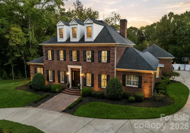 Photo 1 of Mansion for sale at 3236 Shillington Pl, Charlotte, NC 28210 | MLS# 4435610 | Listing updated on 2026-10-22