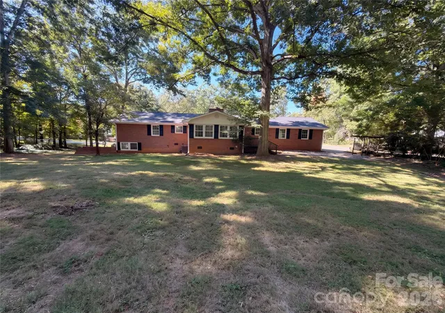 Photo 4 of Single family home for sale at 120 Smith St, Wingate, NC 28174 | MLS# 4435627 | Listing updated on 2026-10-20