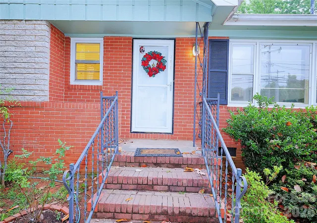 Photo 1 of Single family home for sale at 3016 Boston Ave, Charlotte, NC 28212 | MLS# 4435629 | Listing updated on 2026-10-22