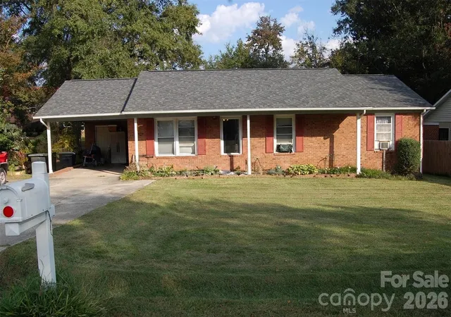 Photo 1 of Single family home for sale at 2920 Springdale Ave, Kannapolis, NC 28081 | MLS# 4435665 | Listing updated on 2026-10-20