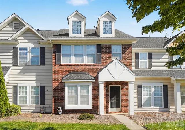 Photo 2 of Townhouse for sale at 2053 Twilight Ln, Monroe, NC 28110 | MLS# 4435666 | Listing updated on 2026-10-29