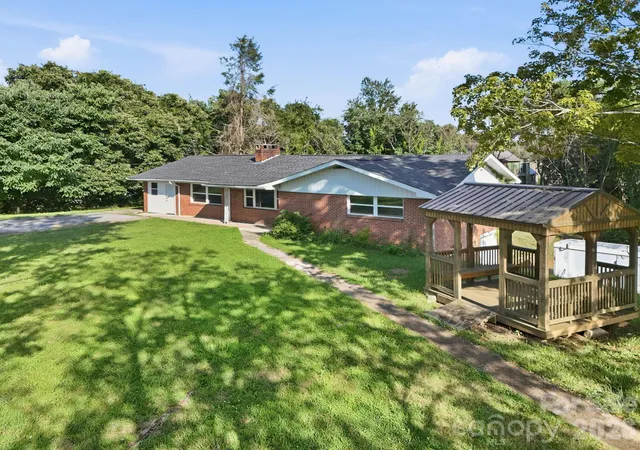 Photo 2 of Single family home for sale at 1496 Jenkins Valley Rd, Alexander, NC 28701 | MLS# 4435667 | Listing updated on 2026-10-19