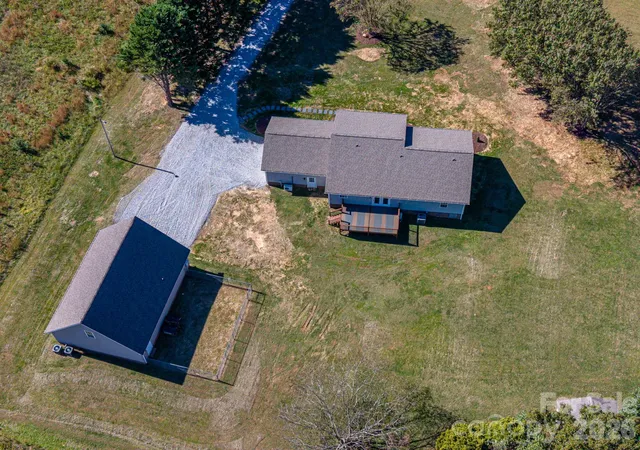 Photo 3 of Single family home for sale at 4510 Western Sky Ct, Lincolnton, NC 28092 | MLS# 4435685 | Listing updated on 2026-10-29