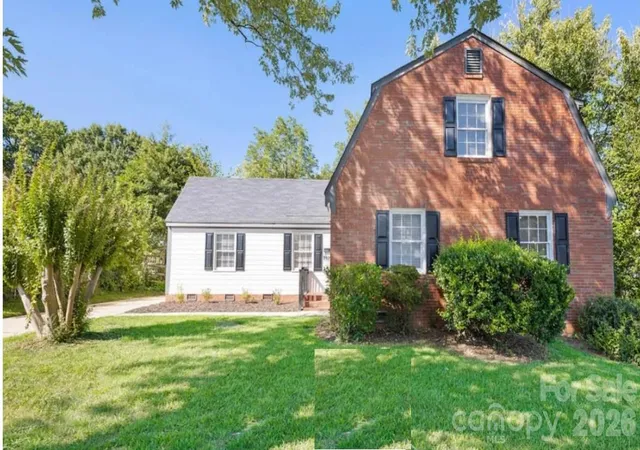 Photo 1 of Single family home for sale at 3909 Woodbriar Trl, Charlotte, NC 28205 | MLS# 4435688 | Listing updated on 2026-10-18