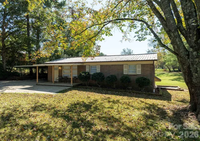 Single family home for sale at 2359 Allendale Cir, Lenoir, NC 28645 | MLS# 4435724