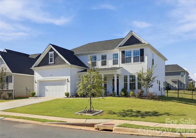 Photo 4 of Single family home for sale at 3065 Oxtail Ct, Rock Hill, SC 29732 | MLS# 4435740 | Listing updated on 2026-10-28
