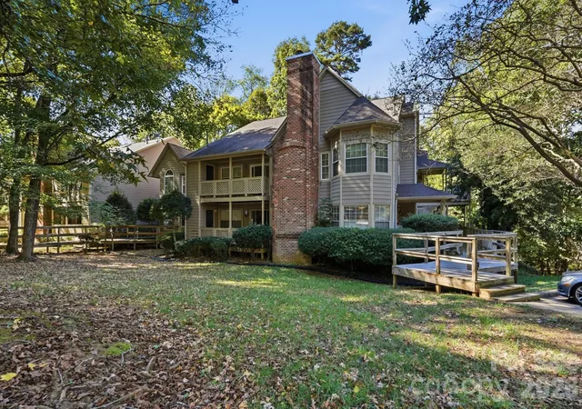 Listing Photo 5 - Condo for sale in building located at 6140 Gray Gate Ln, Charlotte, NC 28210 - Unit #M