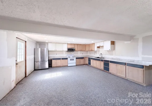 Photo 2 of Single family home for sale at 1244 Hulls Grv Church Rd, Vale, NC 28168 | MLS# 4435746 | Listing updated on 2026-10-27