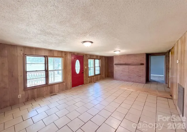 Photo 3 of Single family home for sale at 1244 Hulls Grv Church Rd, Vale, NC 28168 | MLS# 4435746 | Listing updated on 2026-10-27