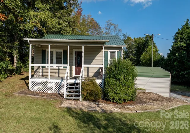 Single family home for sale at 617 Hawthorne St, Hudson, NC 28638 | MLS# 4435748