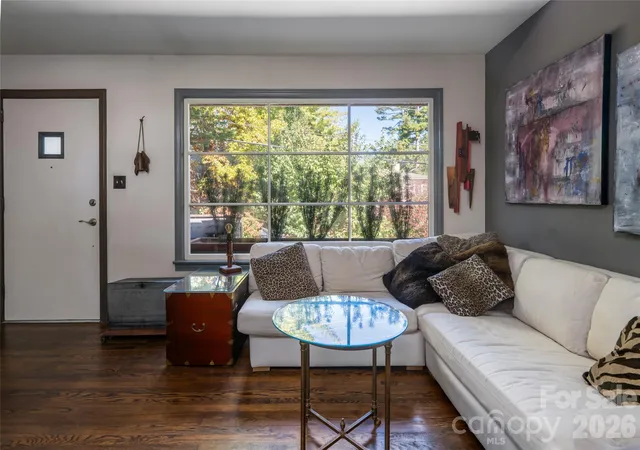 Photo 4 of Single family home for sale at 30 Maney Ave, Asheville, NC 28804 | MLS# 4435803 | Listing updated on 2026-10-29