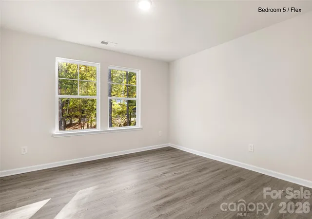 Photo 4 of Single family home for sale at 1707 Evans Dr, Lancaster, SC 29720 | MLS# 4435817 | Listing updated on 2026-10-26