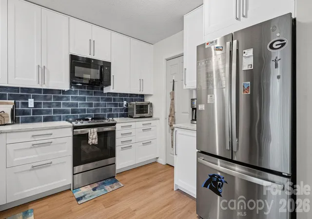 Photo 2 of Condo for sale at 1702 Renard Ridge Rd, Charlotte, NC 28212 | MLS# 4435819 | Listing updated on 2026-10-26