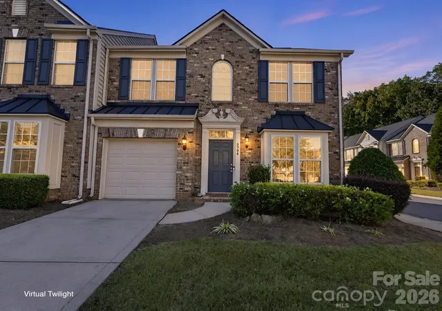 Townhouse for sale at 5904 Union Pacific Ave, Charlotte, NC 28210 | MLS# 4435841