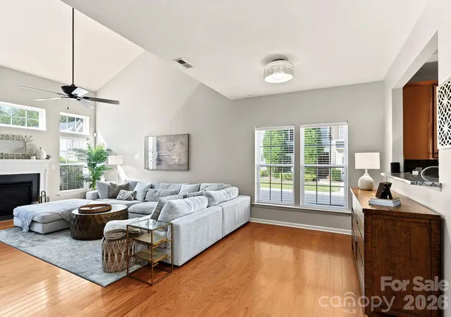 Photo 2 of Townhouse for sale at 5904 Union Pacific Ave, Charlotte, NC 28210 | MLS# 4435841 | Listing updated on 2026-10-28