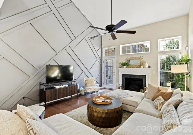 Photo 4 of Townhouse for sale at 5904 Union Pacific Ave, Charlotte, NC 28210 | MLS# 4435841 | Listing updated on 2026-10-28