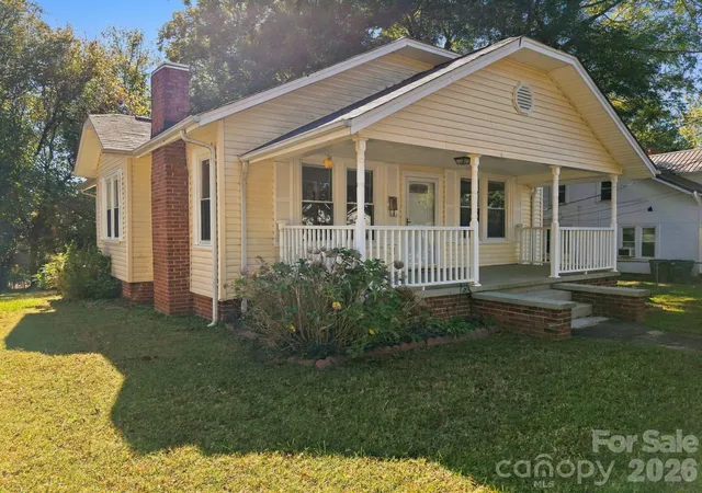 Photo 4 of Single family home for sale at 23 Herman St, Newton, NC 28658 | MLS# 4435847 | Listing updated on 2026-10-29
