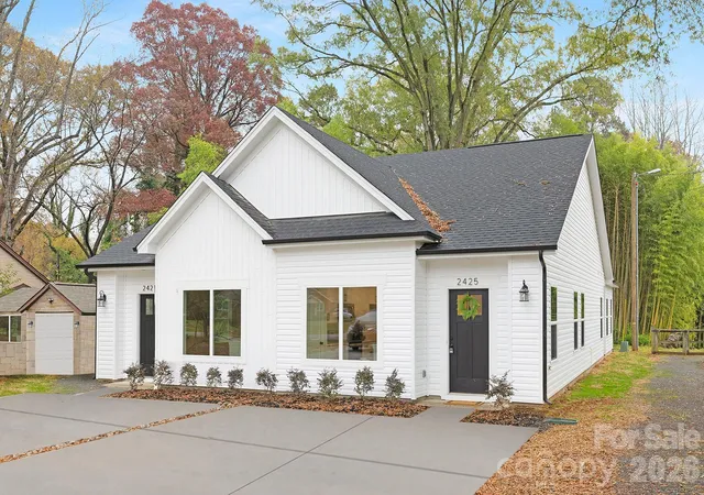 Photo 1 of Townhouse for sale at 2425 Toddville Rd, Charlotte, NC 28214 | MLS# 4435863 | Listing updated on 2026-10-20